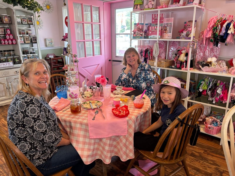 Tea Room by A Sweet Memory Cake Shoppe