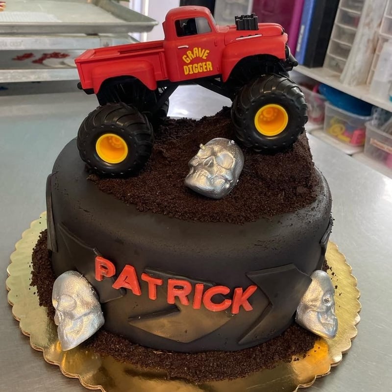 Kids Cakes by A Sweet Memory Cake Shoppe