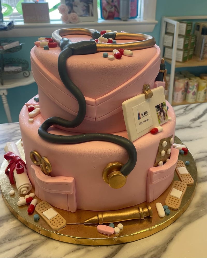 Graduation Cakes by A Sweet Memory Cake Shoppe