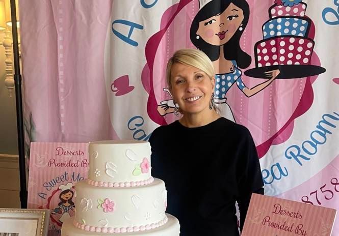 Annemarie, owner of A Sweet Memory, with one of her cakes