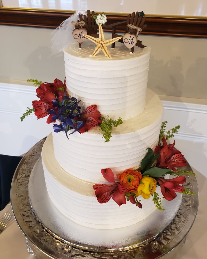 Wedding Cakes by A Sweet Memory Cake Shoppe