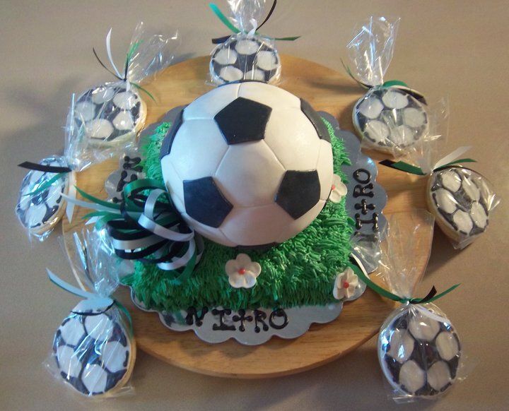 Kids Cakes by A Sweet Memory Cake Shoppe