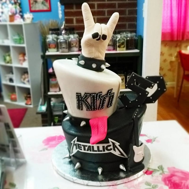 Birthday Cakes by A Sweet Memory Cake Shoppe