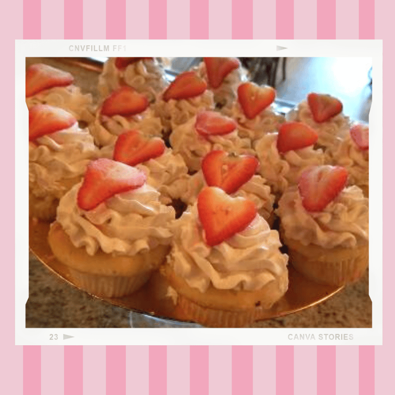 Mini Cupcakes by A Sweet Memory